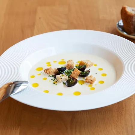 Numad * サン・セバスティアン